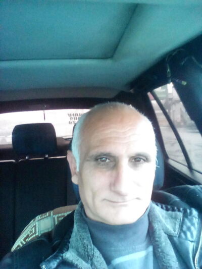  --,   Qajik, 49 ,   ,   