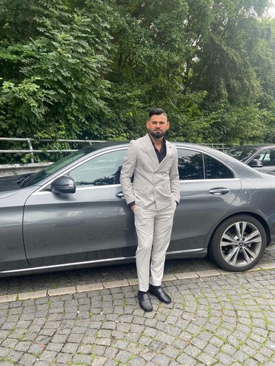 Denkendorf,   Tariq, 33 ,   ,   