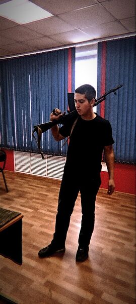  ,   Oleg, 19 ,     , c 