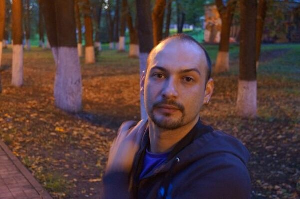  ,   Hrach, 43 ,   ,   , c , 