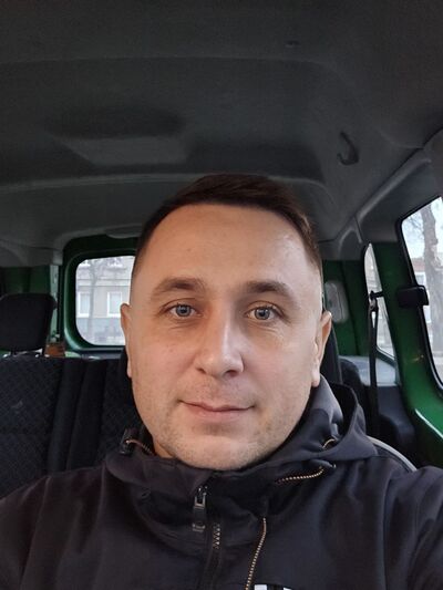  ,   Pav, 35 ,   ,   