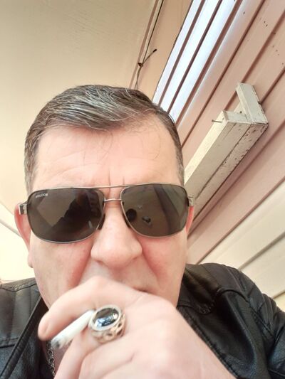  ,   Volk, 49 ,   ,   