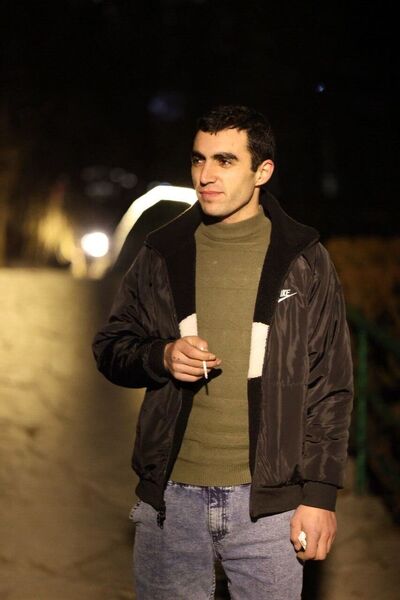  ,   Ash, 25 ,   ,   