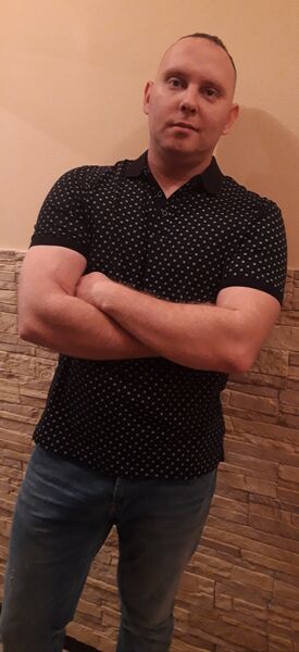  ,   Vitaly, 33 ,   c 