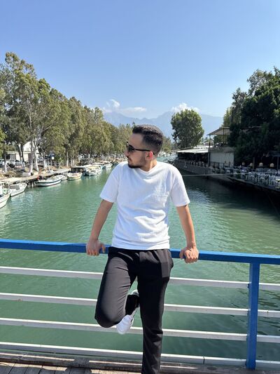  deleted,   Deniz, 25 ,   ,   