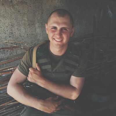   ,   Alexander, 32 ,   ,   , c 