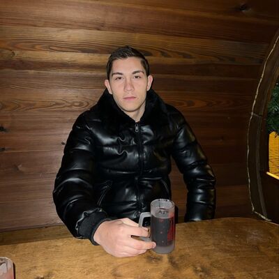  Forchheim,   Valintin, 21 ,   ,   