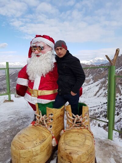  ,   Bahrom, 35 ,   ,   , c 