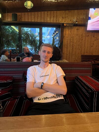  -,   Vitalii, 30 ,   ,   