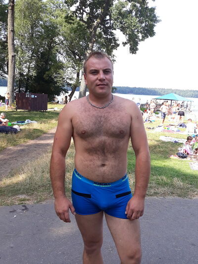  ,   Slava, 37 ,   