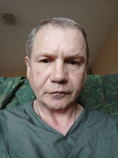  --,   Hubiht, 56 ,   ,   