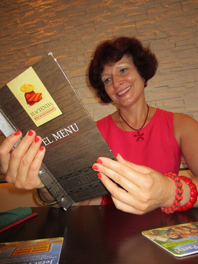  ,   Julia, 56 ,   c 