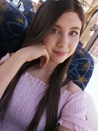  ,   Katy, 23 ,     