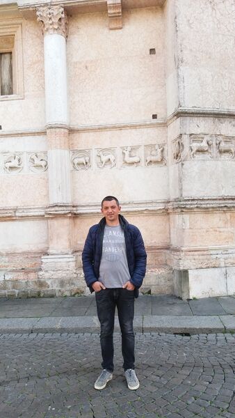  ,   Denys, 37 ,   ,   , c , 