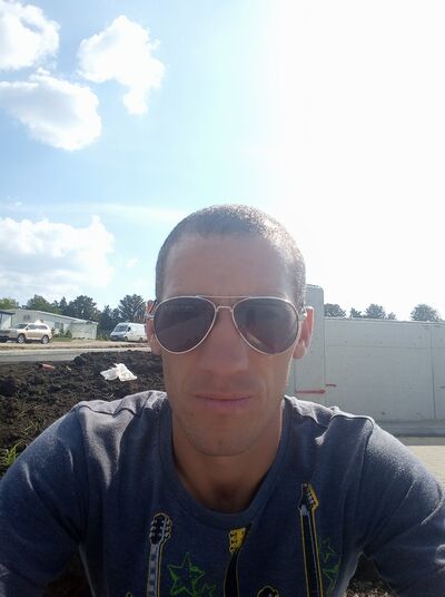  ,   Slavik, 40 ,   ,   , c 