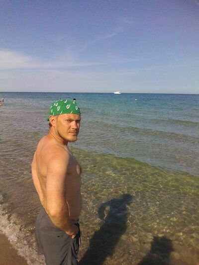  ,   Ruslan UA, 43 ,   ,   , c 