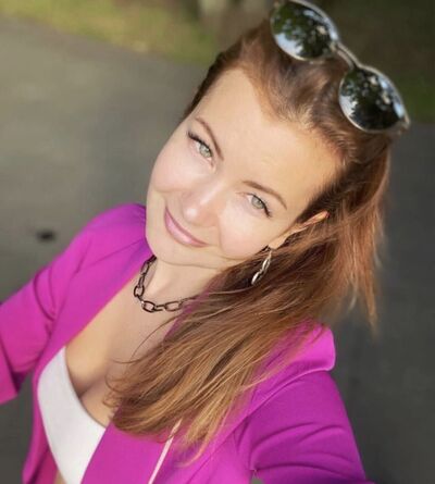  ,   Alice, 39 ,   ,   