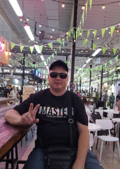  ,   Nikolai, 40 ,   c 