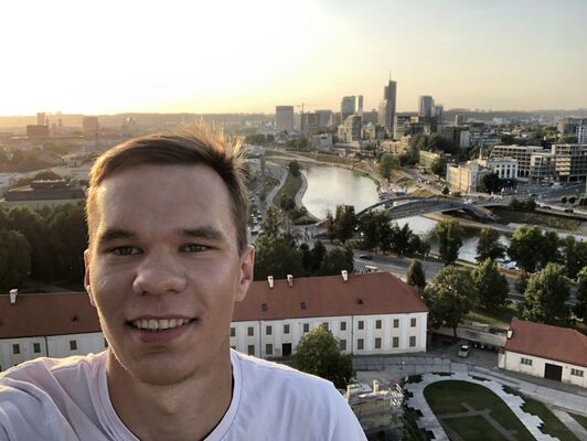  ,   Leonid, 27 ,   ,   , c , 