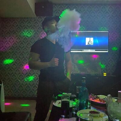  ,   Djorjio, 32 ,   ,   