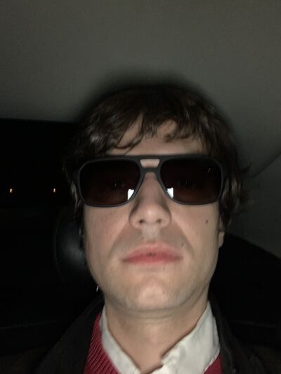  ,   Johnny, 27 ,   ,   