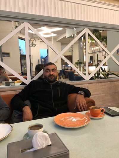  --,   Armen, 36 ,   ,   