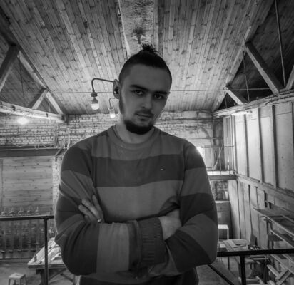  ,   Alexander, 29 ,     , c 