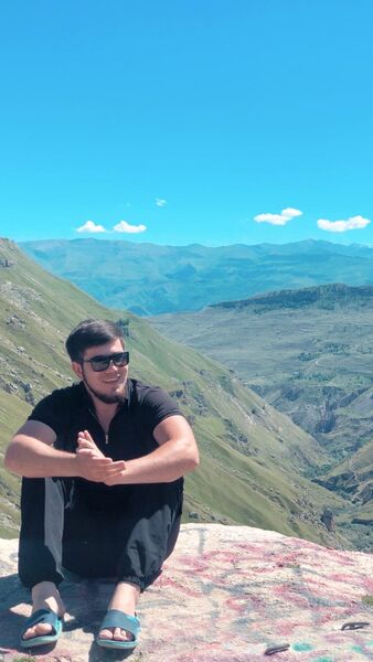  ,   Shamil, 27 ,   ,   