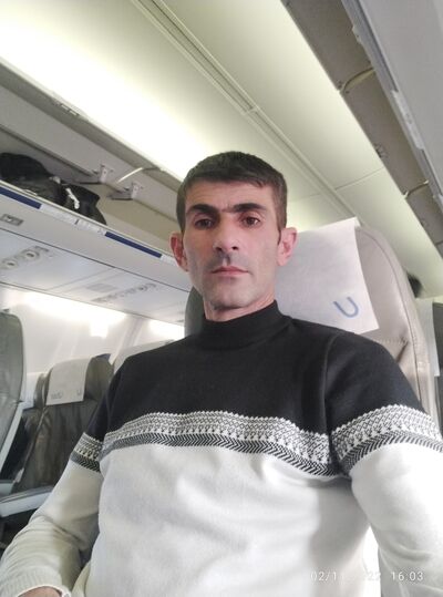  ,   Vusal, 44 ,   ,   