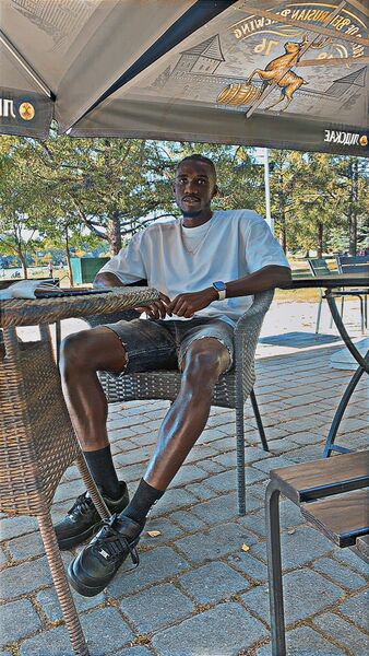  ,   Jean louis, 23 ,   ,   