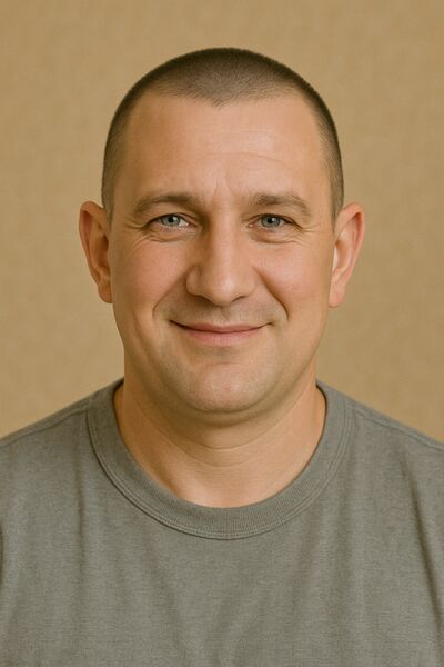  ,   Alex, 47 ,   ,   