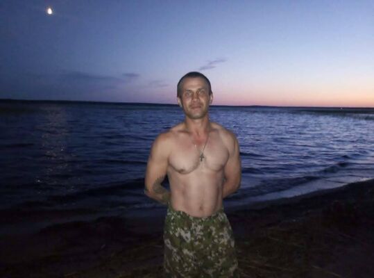  ,   Dmitry, 43 ,   ,   , c 