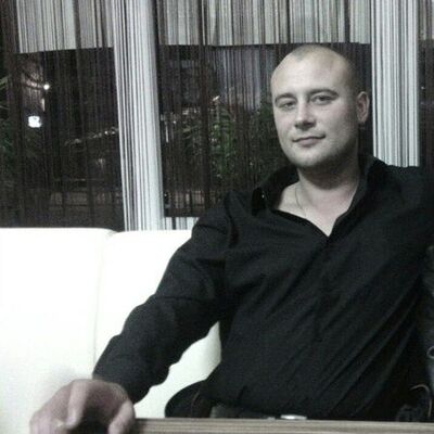  Warszawa,   Victor, 36 ,   