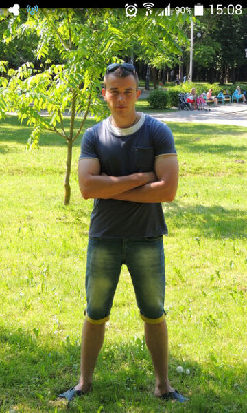  ,   Sacha, 38 ,   