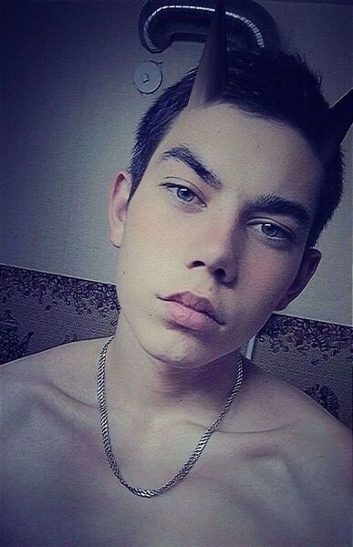  ,   Maxim, 26 ,   ,   