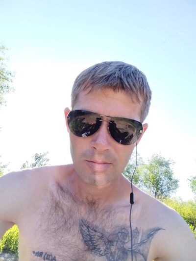  ,   Sergei, 34 ,   ,   