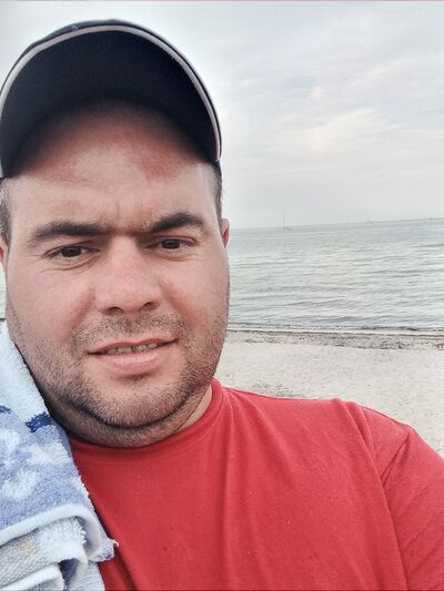  ,   Mihail, 42 ,   ,   , c 