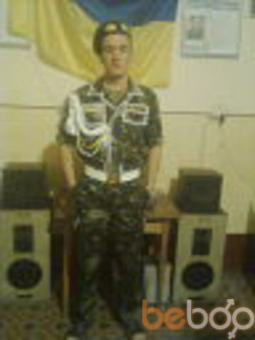  ,   Leon, 33 ,   ,   , c 
