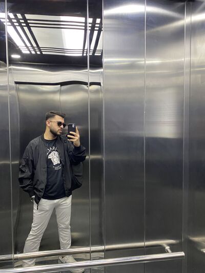  Boyalik,   Aziz, 25 ,   ,   , c 