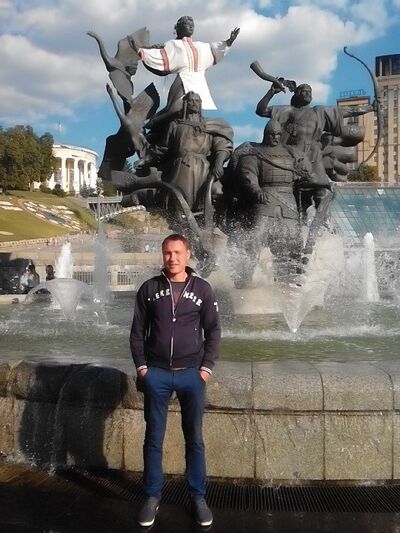  ,   Petr, 38 ,     , c 