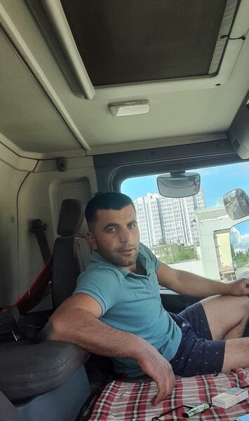  ,   Garik, 28 ,   ,   