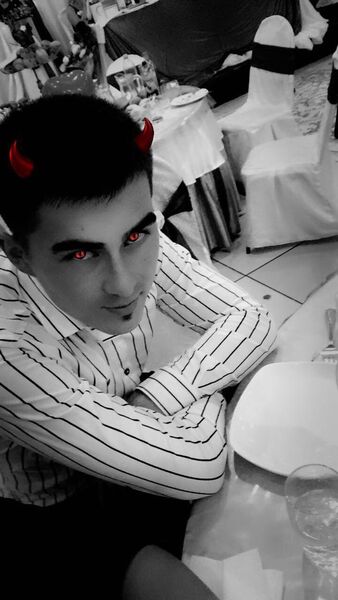  ,   Rustam, 33 ,   