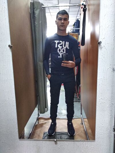  ,   Pasha, 26 ,   ,   , c 
