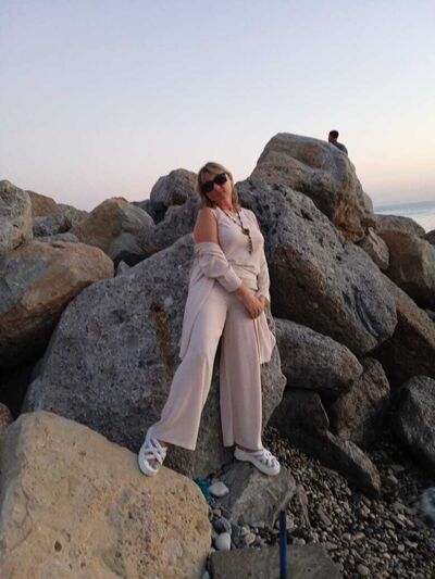  ,   Irina, 56 ,   c 