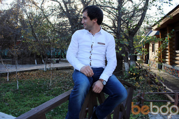  ,   Hrant, 39 ,   