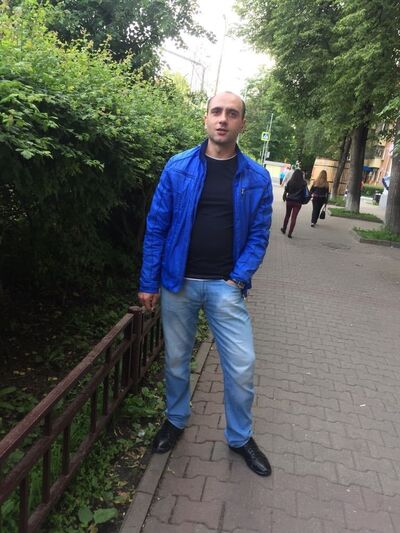  ,   Vardan, 45 ,   