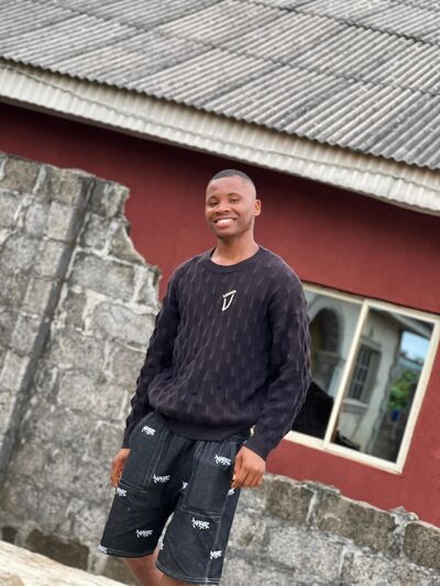  Umuahia,   Sliva, 21 ,   ,   