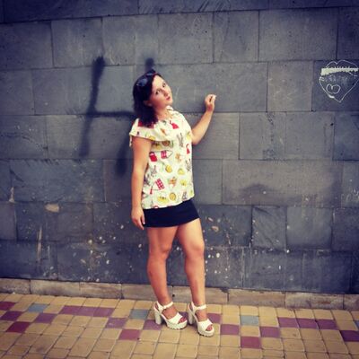  ,   Yana, 25 ,     , c 
