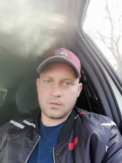  ,   Vladimir, 33 ,   ,   