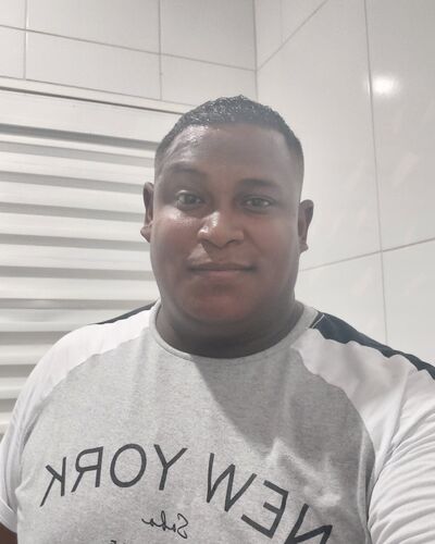  ,   LUIS jose, 33 ,   ,   
